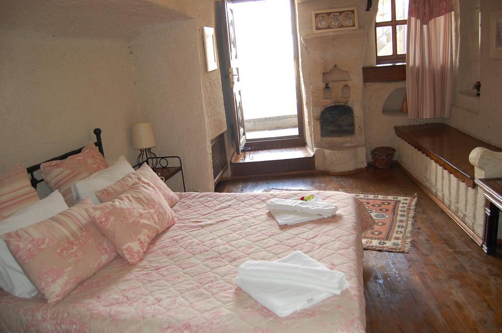 Hotel Lalesaray Uchisar Εξωτερικό φωτογραφία